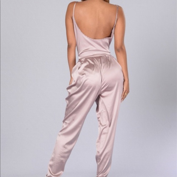 Silk Thread - Picture 5 of 6